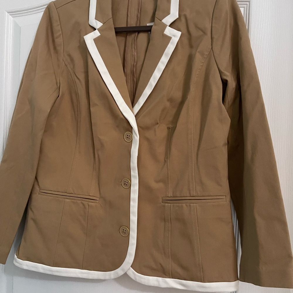 Women's Tan Blazer with White Trim